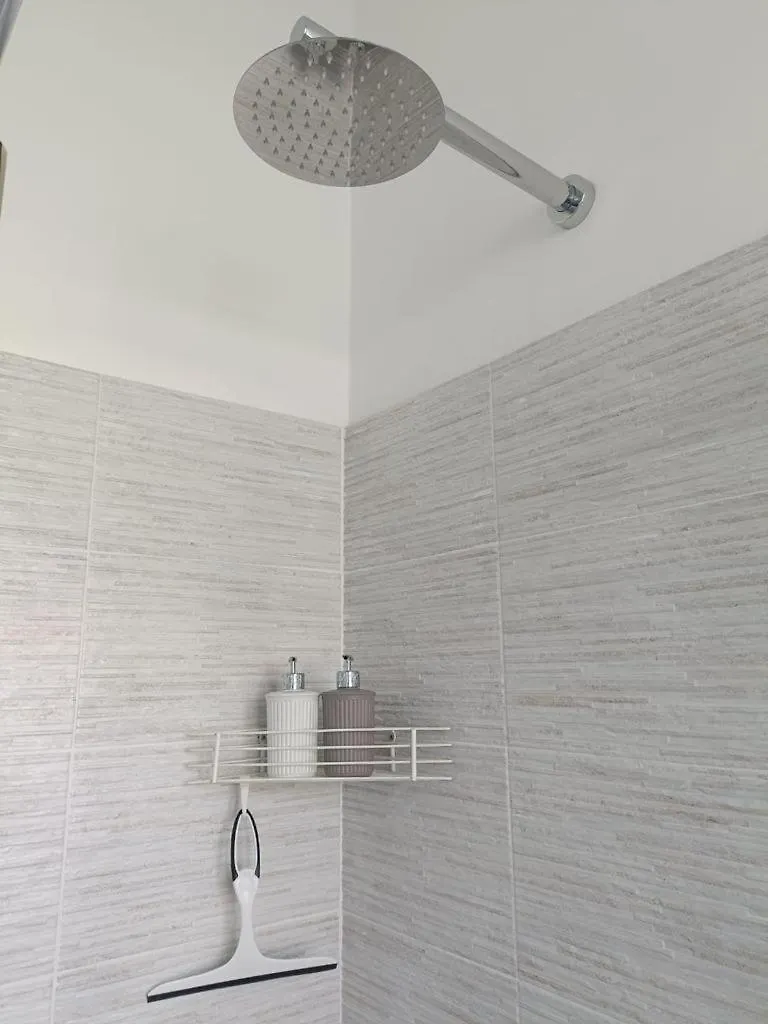 Apartment Tommy Guest House Roma
